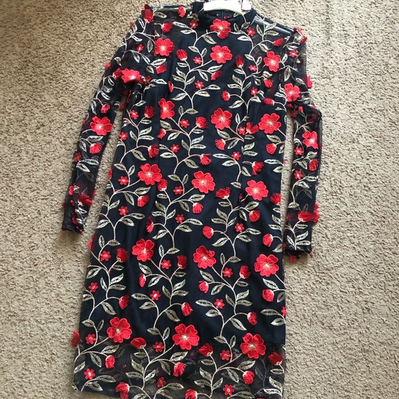 High Neck Embroidered Dress (Plus) - Picture 4 of 6